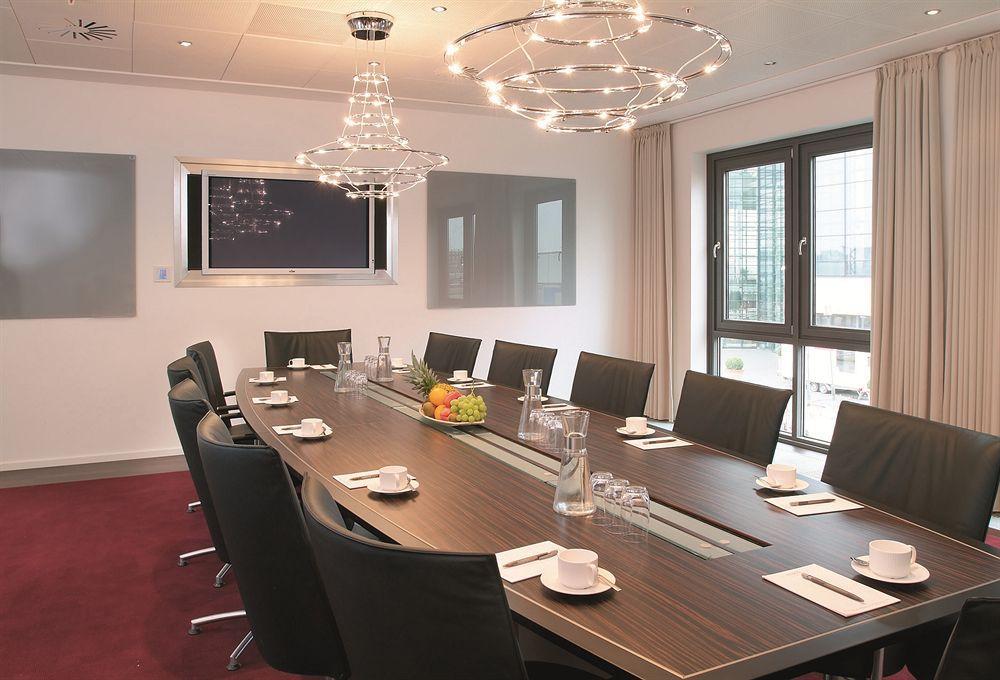 Copenhagen Island Hotel Business photo