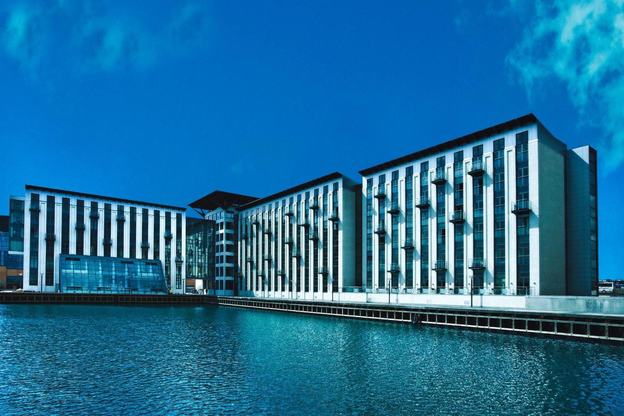 Copenhagen Island Hotel Exterior photo